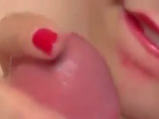 Hämmästyttävä suihinotto mukaan punainen huulipuna, vapaa likainen klipsi 89